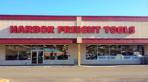 Harbor Freight Tools, 1011 Commerce Blvd, Dickson City, PA 18519, USA, 