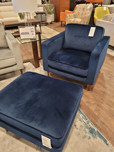 Furniture Store «Living Spaces - Glendale, AZ», reviews and photos, 6767 W Bell Rd, Glendale, AZ 85308, USA