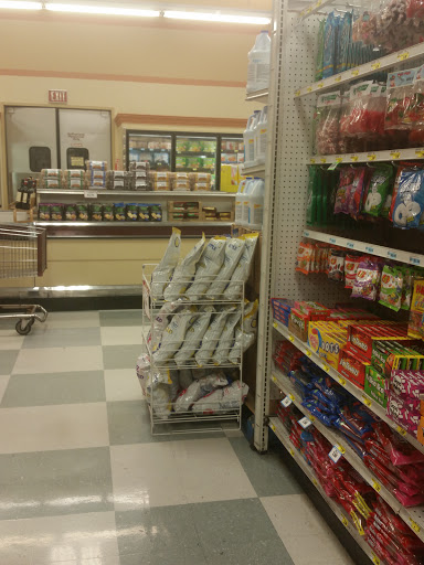 Grocery Store «Butera Market», reviews and photos, 1175 W Spring St, South Elgin, IL 60177, USA