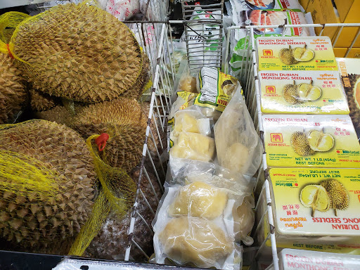 Grocery Store «Park To Shop Supermarket (Hong Kong Market)», reviews and photos, 2425 S Wallace St, Chicago, IL 60616, USA