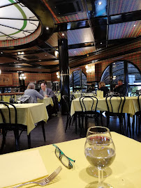 Atmosphère du Restaurant français L'Entrecôte à Bordeaux - n°16