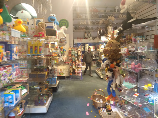 Toy Store «Magic Mouse Toys», reviews and photos, 603 1st Avenue South, Seattle, WA 98104, USA