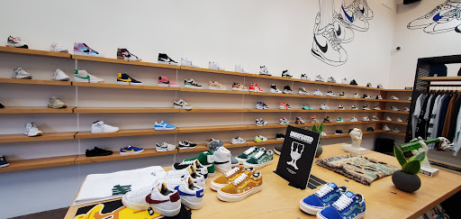 Shoe Store «Undefeated Santa Monica», reviews and photos, 2654 Main St # B, Santa Monica, CA 90405, USA