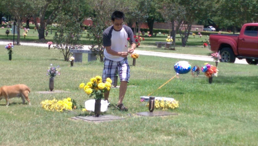 Funeral Home «Cook-Walden/Capital Parks Funeral Home», reviews and photos, 14501 I-35, Pflugerville, TX 78660, USA