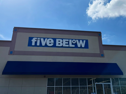 Variety Store «Five Below», reviews and photos, 4801 McKnight Rd, Pittsburgh, PA 15237, USA