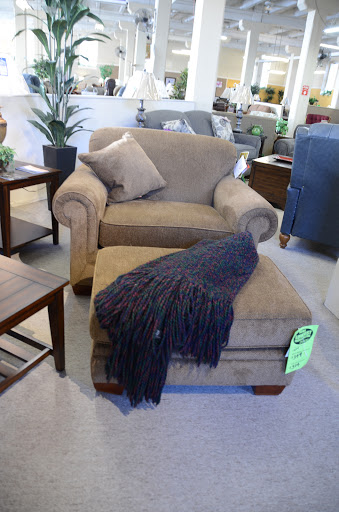 Furniture Store «Furniture AwareHouse», reviews and photos, 804 N Jackson St, Greencastle, IN 46135, USA