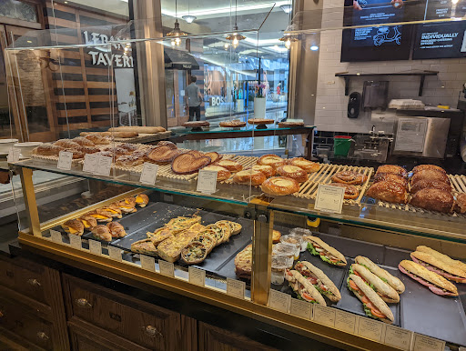 Shopping Mall «Tysons Galleria», reviews and photos, 2001 International Dr, McLean, VA 22102, USA