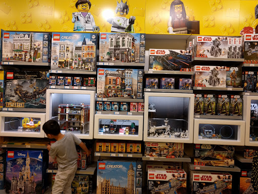 Toy Store «The LEGO Store», reviews and photos, 2855 Stevens Creek Blvd, Santa Clara, CA 95050, USA