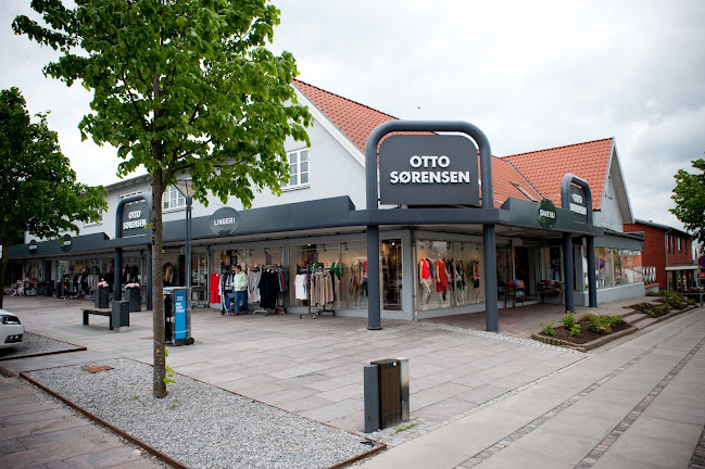 91 anmeldelser af Otto Sørensen A/S (Tøjbutik) i (Midtjylland)