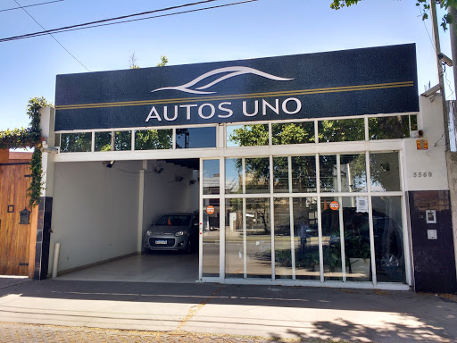 AUTO UNO