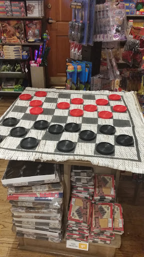 American Restaurant «Cracker Barrel Old Country Store», reviews and photos, 800 N Interstate Dr, Norman, OK 73072, USA