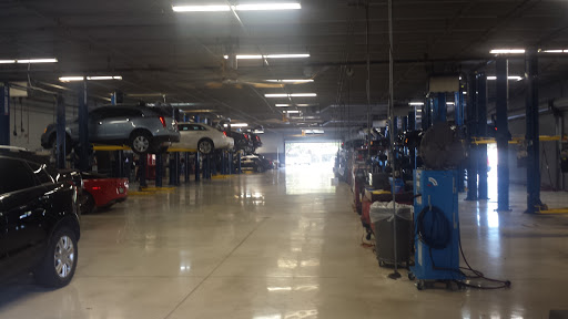 Cadillac Dealer «AutoNation Cadillac West Palm Beach», reviews and photos, 2101 45th St, West Palm Beach, FL 33407, USA