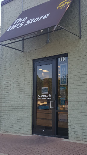 Shipping and Mailing Service «The UPS Store», reviews and photos, 1102 S Austin Ave #110, Georgetown, TX 78626, USA