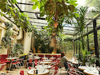 Atmosphère du Restaurant Amour à Paris - n°12