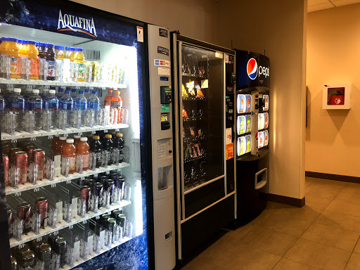 Toyota Dealer «Luther Brookdale Toyota», reviews and photos, 6700 Brooklyn Blvd, Brooklyn Center, MN 55429, USA