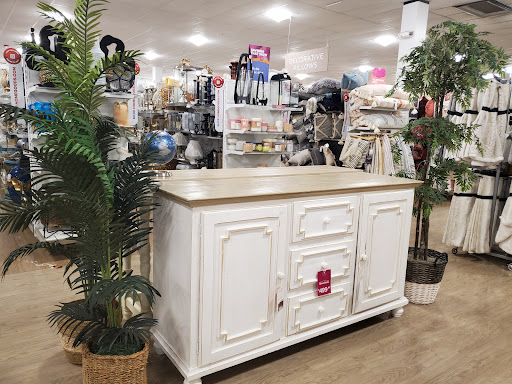 Department Store «T.J. Maxx & HomeGoods», reviews and photos, 221 N West End Blvd, Quakertown, PA 18951, USA