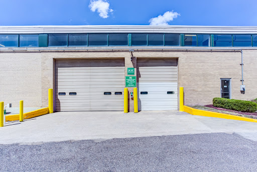 Self-Storage Facility «Metro Self Storage», reviews and photos, 9501 W Grand Ave, Franklin Park, IL 60131, USA