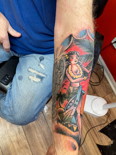 Tattoo Shop «Custom Ink Tattoo», reviews and photos, 6646 San Pedro Ave, San Antonio, TX 78216, USA