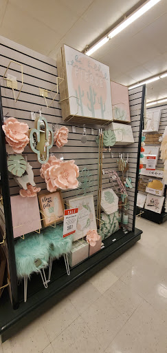 Craft Store «Hobby Lobby», reviews and photos, 620 SW Wilshire Blvd, Burleson, TX 76028, USA
