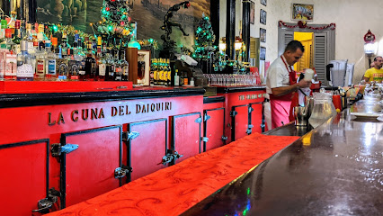 El Floridita Bar - 4JPV+X36, Obispo, La Habana, Cuba