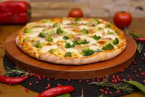 Piatto Pizza image