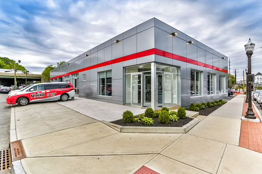Car Dealer «Toyota of Stamford», reviews and photos, 909 E Main St, Stamford, CT 06902, USA