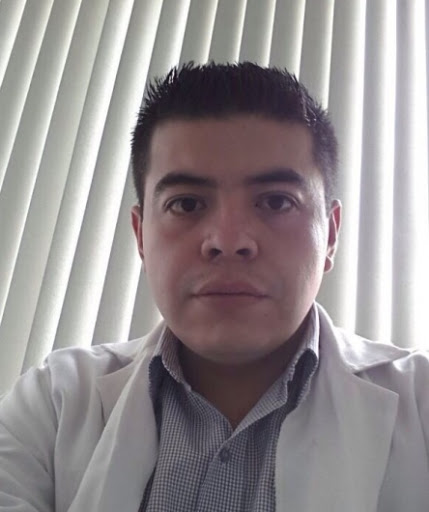 Dr. Antonio Camacho Flores, Urólogo