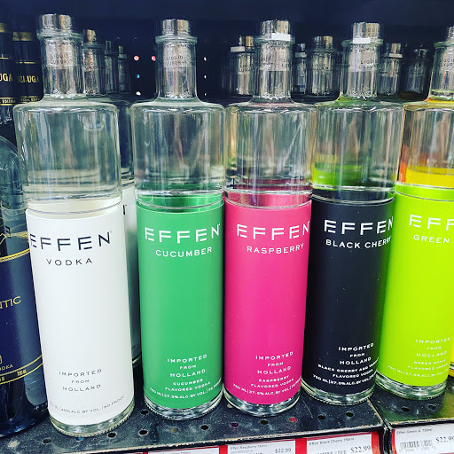 Liquor Store «Bearcreek Beverage & Spirits», reviews and photos, 1350 E Bear Creek Rd, Glenn Heights, TX 75154, USA