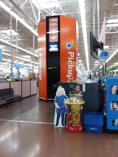 Department Store «Walmart Supercenter», reviews and photos, 200 Academy Dr, Ripley, WV 25271, USA