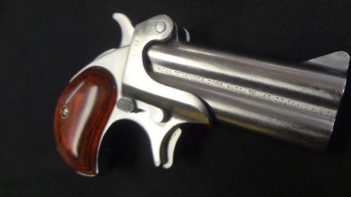 Pawn Shop «Mad Dog Pawn», reviews and photos, 3324 Manatee Ave W, Bradenton, FL 34205, USA