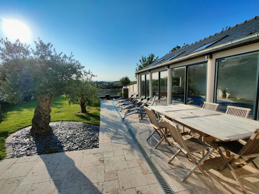 KEZEG AR MOR : Location maison avec piscine et appartements de vacances, proche de la mer, dans le Finistère, Bretagne à Plouzévédé
