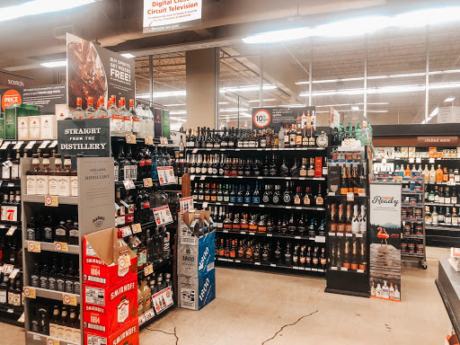 Shopping Mall «Diplomat Mall Shopping Center», reviews and photos, 1725 E Hallandale Beach Blvd, Hallandale Beach, FL 33009, USA