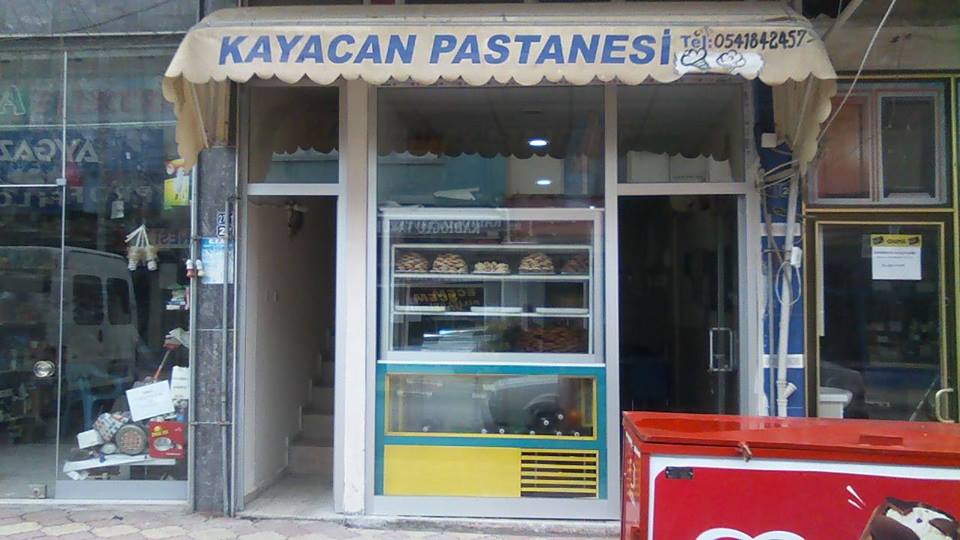 Kayacan Pastanesi