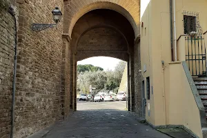 Porta San Giorgio image