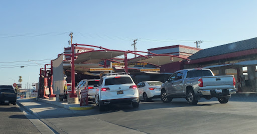 iClean Carwash en El Centro