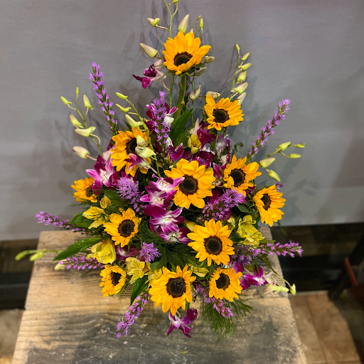 Florist «Stunning Arrangements», reviews and photos, 177 Main St, Little Ferry, NJ 07643, USA