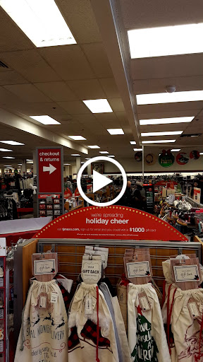 Department Store «T.J. Maxx», reviews and photos, 425 Tunxis Hill Cut Off, Fairfield, CT 06825, USA