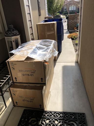 Furniture Store «Ashley HomeStore», reviews and photos, 7502 N Blackstone Ave, Fresno, CA 93720, USA