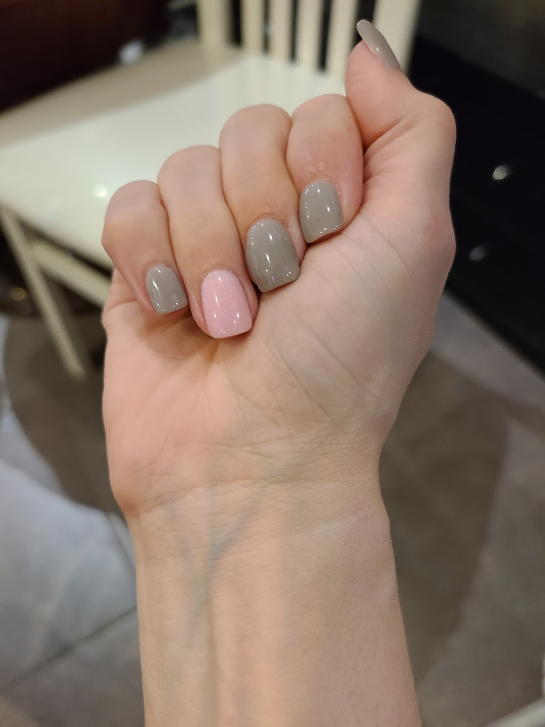 10 Nails