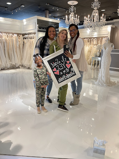 Bridal Shop «Winnie Couture», reviews and photos, 2909 Selwyn Ave, Charlotte, NC 28209, USA