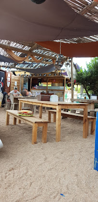 Atmosphère du Restaurant Snack de la plage X Les Naufrageurs à Bonifacio - n°6