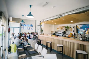 La Cantina De Sputnik Alcobendas - Restaurante saludable Madrid image