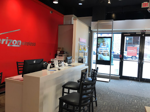 Cell Phone Store «Verizon», reviews and photos, 3631 Walnut St, Philadelphia, PA 19104, USA