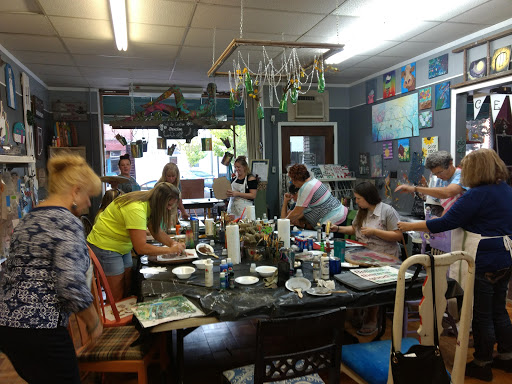 Furniture Store «drab to Fab Furnishings», reviews and photos, 209 S Main St, Winchester, IN 47394, USA