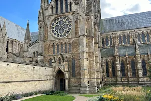 Lincoln Cathedral visitor centre and gardens image