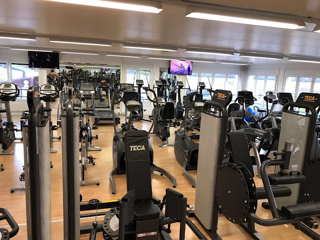 Rezensionen über Fit-Form Sàrl, Le Club Santé in Neuenburg - Fitnessstudio