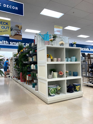 Department Store «Marshalls», reviews and photos, 6042 Azle Ave, Lake Worth, TX 76135, USA