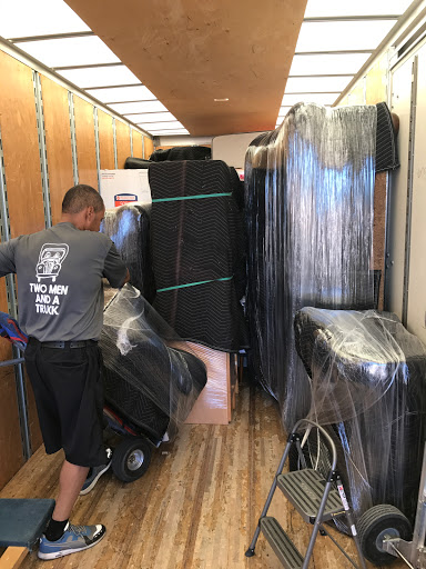 Moving and Storage Service «Two Men and a Truck», reviews and photos, 9162 W Cactus Rd d, Peoria, AZ 85381, USA