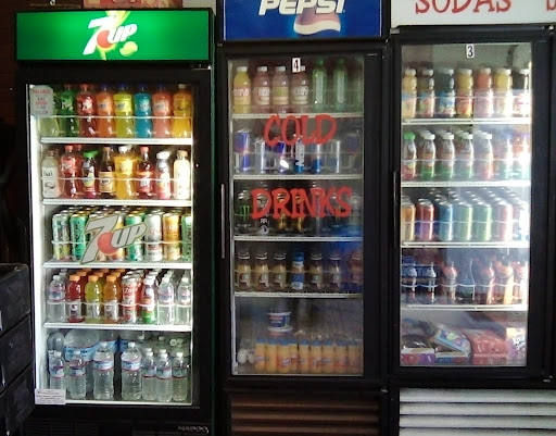 Tobacco Shop «Famous Smoke Shop», reviews and photos, 3022 Stockton Blvd # 6, Sacramento, CA 95820, USA