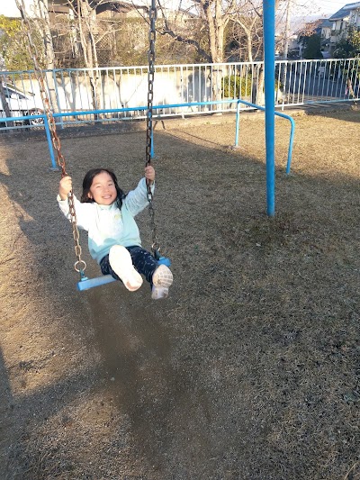 兜台３号公園（ふじだな公園）